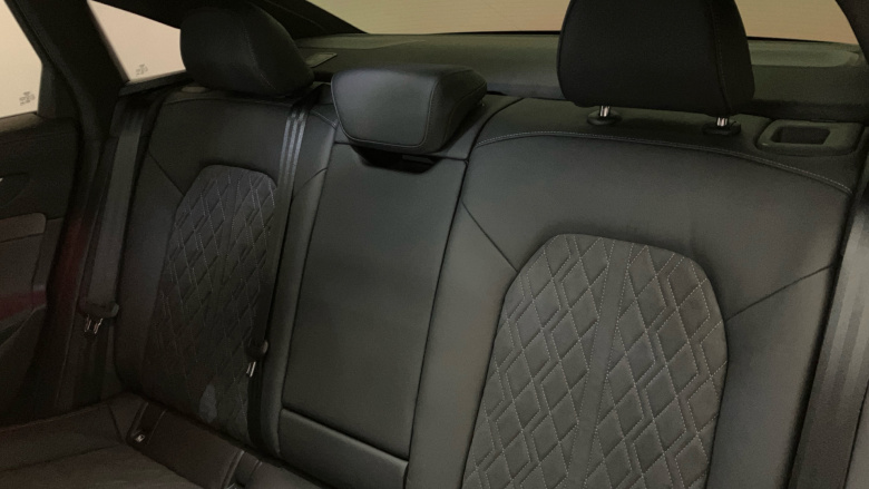 Audi A6 2.0 e-Hybrid Qtro 299 Launch Edition 4dr S Tronic Saloon